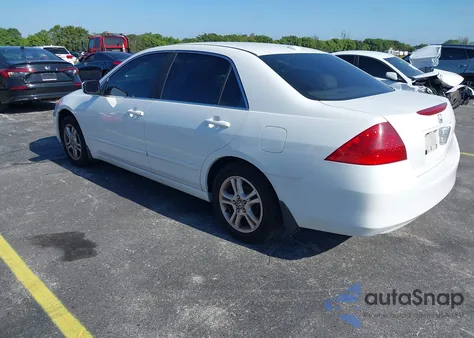 2006 Honda Accord 2.4 Ex из США, поврежденный, VIN 1HGCM56816A148691